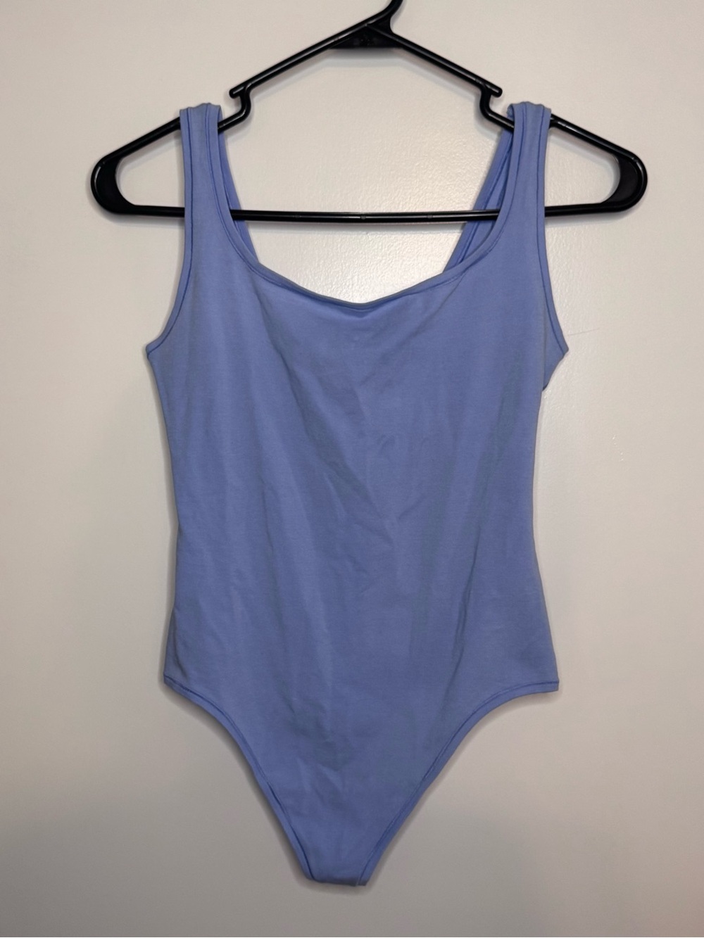 PINK Victoria's Secret Periwinkle Scoop Neck Thong Bodysuit Size Medium NWT